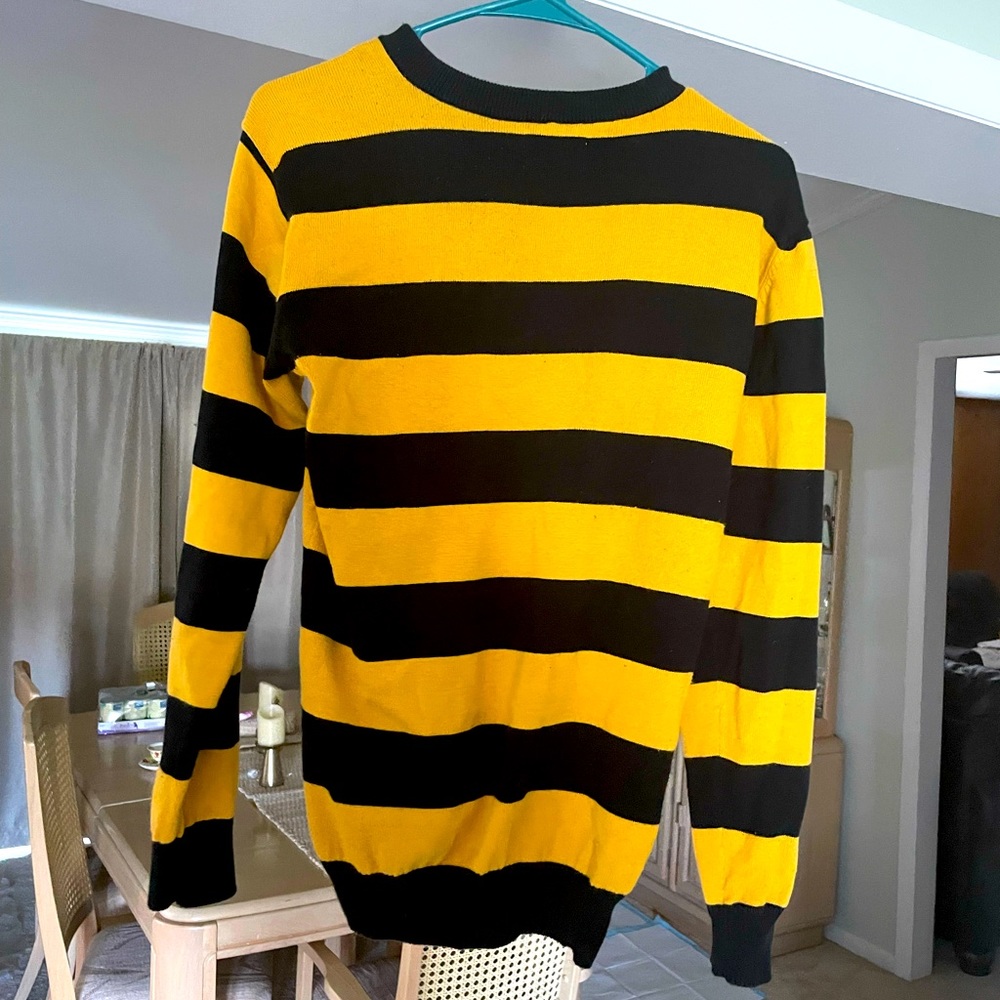Madcap sweater. Size 36.